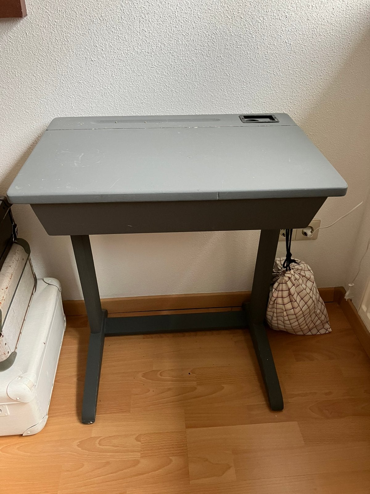 Vintage kinderbureau, Ophalen, Gebruikt, Stoel(en)