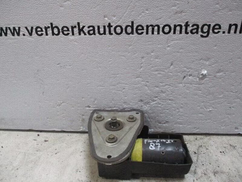 RUITENWISSERMOTOR VOOR Ford Fiesta 2 (83fb-17b571-ab), Gebruikt, Ophalen of Verzenden, Henry-Ford-Straße 1 50735 Köln, DE, Ford-Werke GmbH