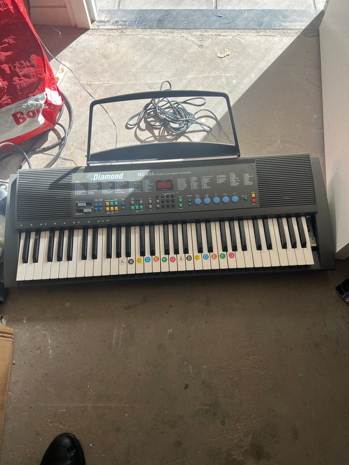 Diamond MC-68A Stereo Elektronisch Keyboard met MIDI, Met standaard, Ophalen, Overige merken, 61 toetsen