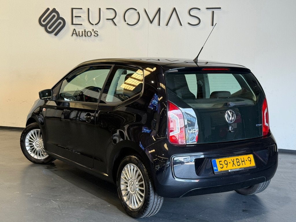 Volkswagen Up! Gereserveerd!, Voorwielaandrijving, Euro 5, Stof, Gebruikt