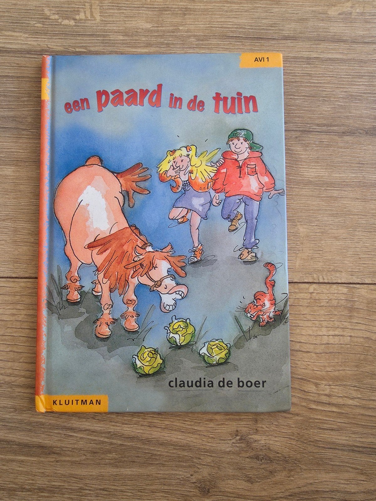 Een paard in de tuin., Ophalen of Verzenden, Zo goed als nieuw, Claudia de Boer
