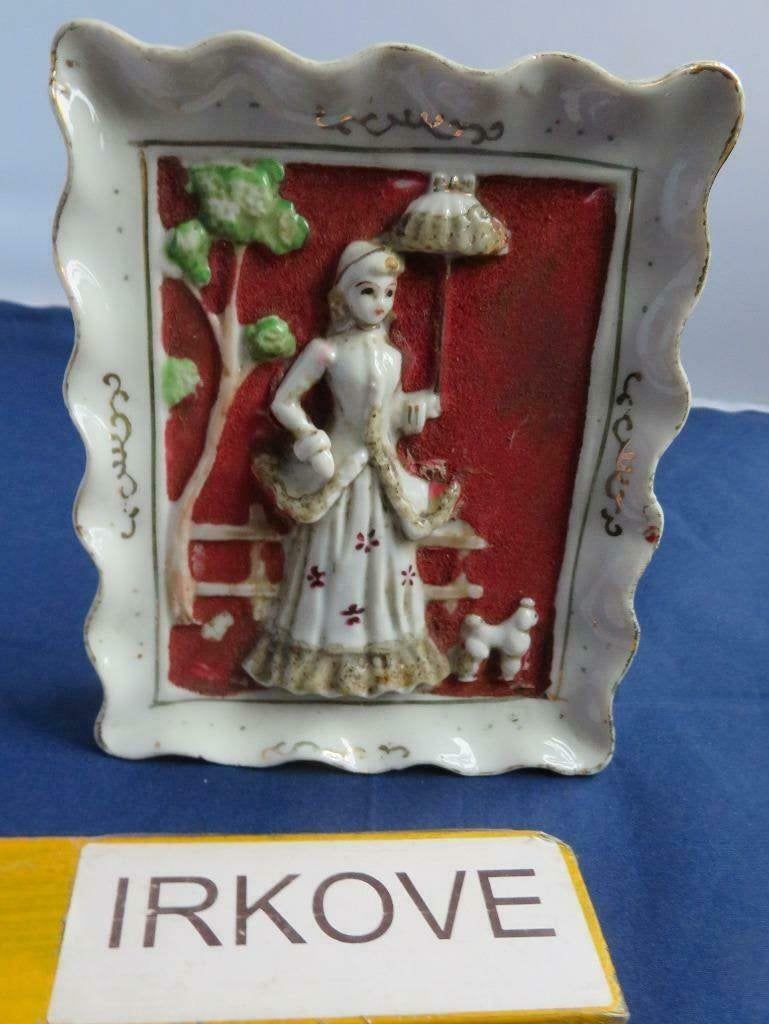VICTORIAANSE DAME MET HONDJE * Porselein Lijst *, Antiek en Kunst, Verzenden