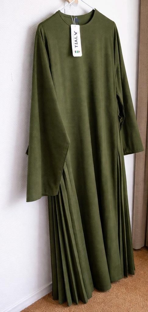 groene lange jurk maat 40 t/m 48 nieuw, Ophalen of Verzenden, Nieuw, Groen