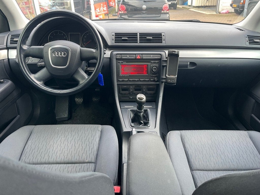 Audi A4 1.6 ProLine Business Clima Cruise LM velgen, Auto's, Gebruikt, 4 cilinders, Blauw, A4