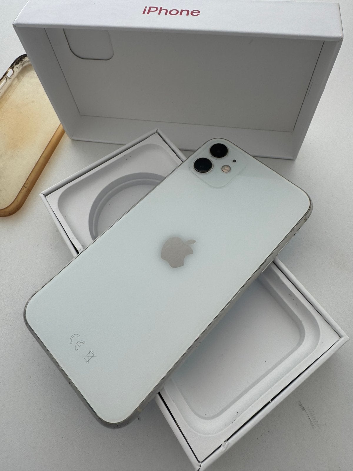 IPHONE 11 WIT 64 GB, Wit, Zo goed als nieuw, 64 GB, Zonder simlock