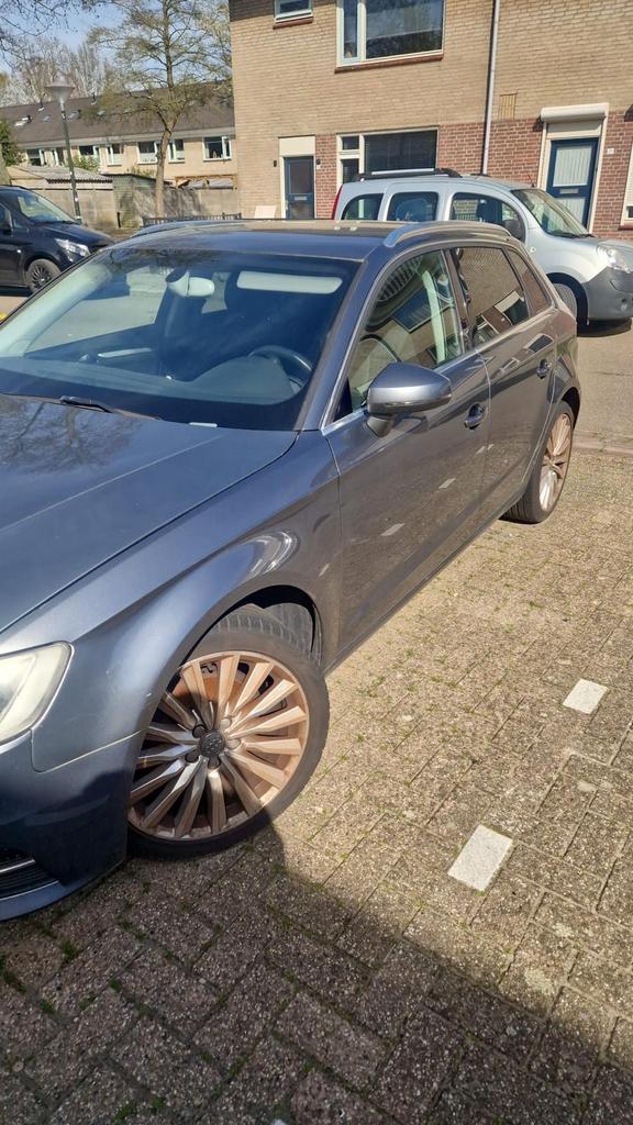 Audi A3 Sportback 1.4 TFSI g-tron 2014 Mechatronica Defect, Auto's, 4 cilinders, Overige brandstoffen, Origineel Nederlands, 1395 cc