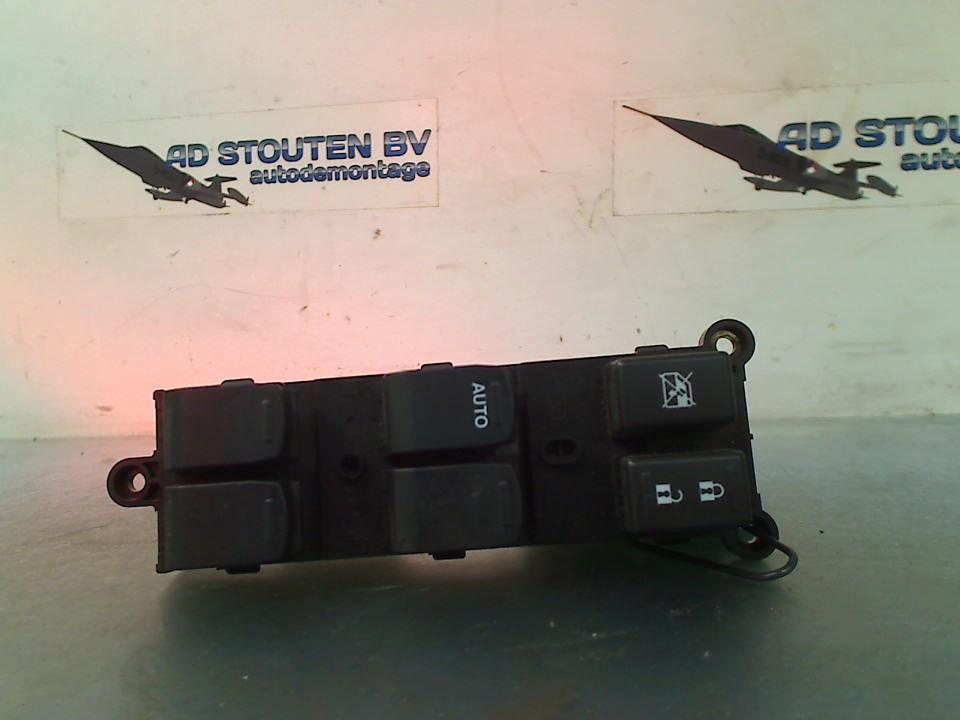 Raamschakelaar Links Voor Suzuki Celerio (LF) (2014-03/..), Gebruikt, Suzuki Deutschland GmbH, Kontakt@suzuki.de, Suzuki-Allee 7, Bensheim 64625, , Duitsland