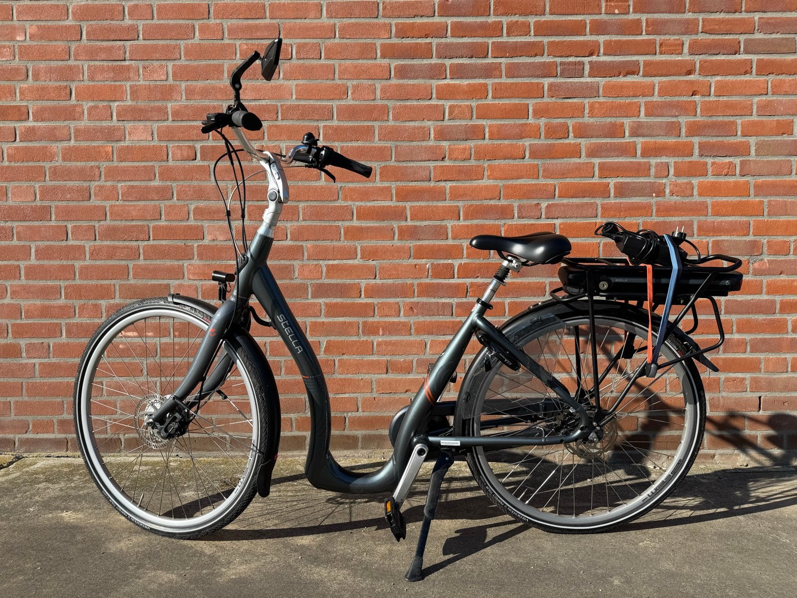 Stella Nantes E-bike met lage instap en garantie, Ophalen, Zo goed als nieuw