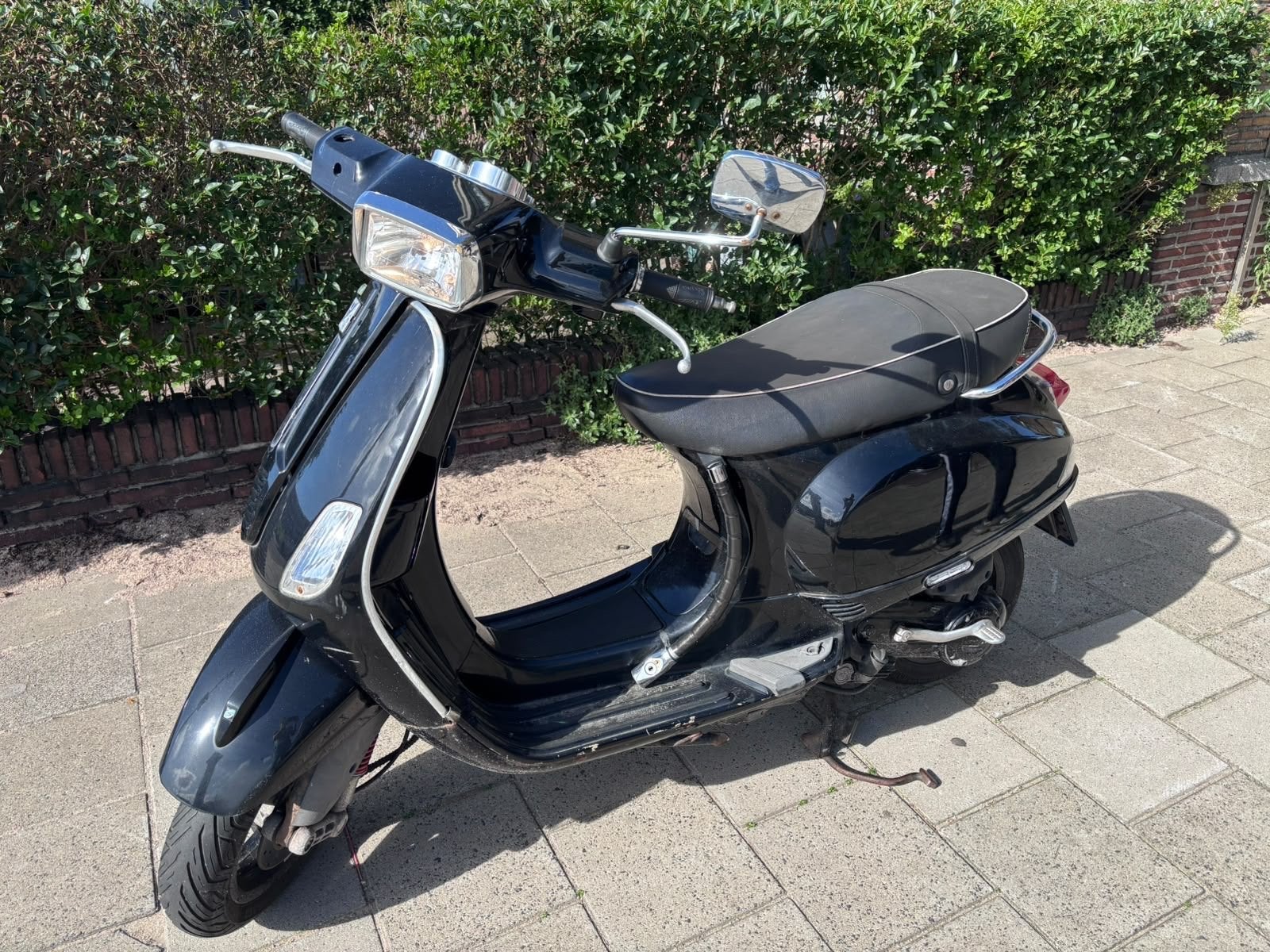 Vespa Primavera uit 2010 - Zwart, Fietsen en Brommers, Ophalen, Gebruikt, Overige modellen
