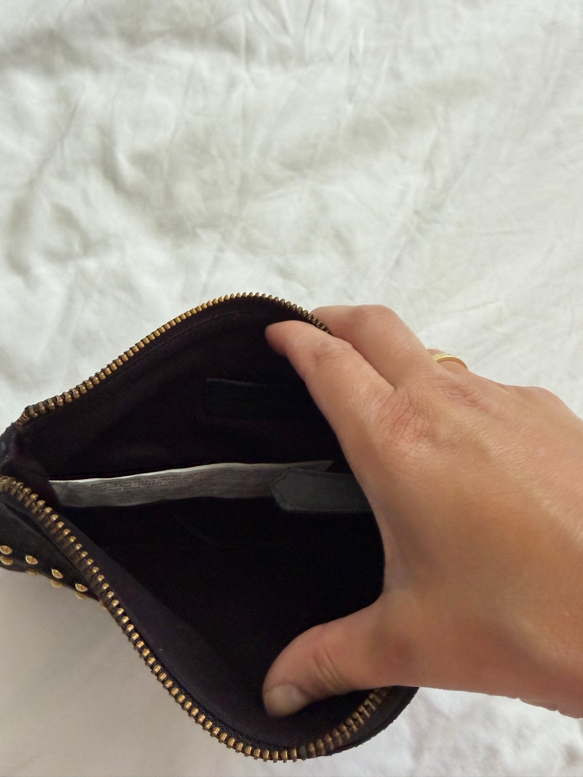 Mango Clutch met studs - Zwart, Ophalen of Verzenden, Zo goed als nieuw, Zwart, Avondtasje