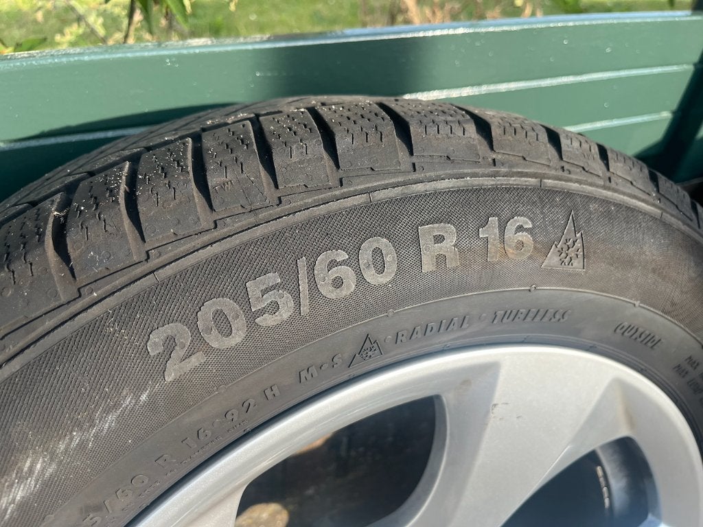 BMW Winterbanden Continental 205/60 R 16 met velg, Ophalen, Gebruikt, 16 inch, Banden en Velgen
