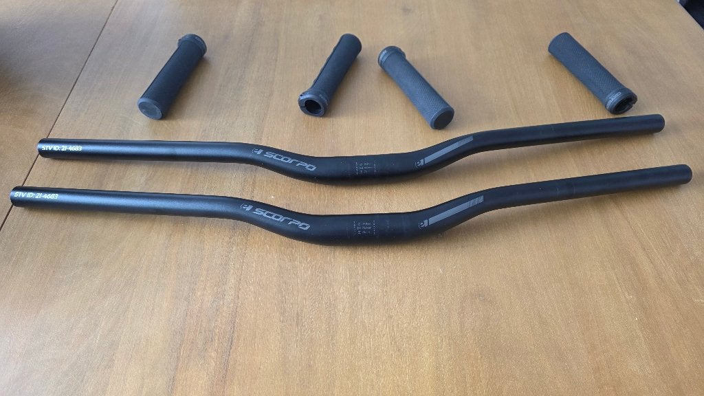 2 trekking ATB sturen inclusief handvatten, Fietsen en Brommers, Overige merken, Stuur, Ophalen of Verzenden, Aluminium