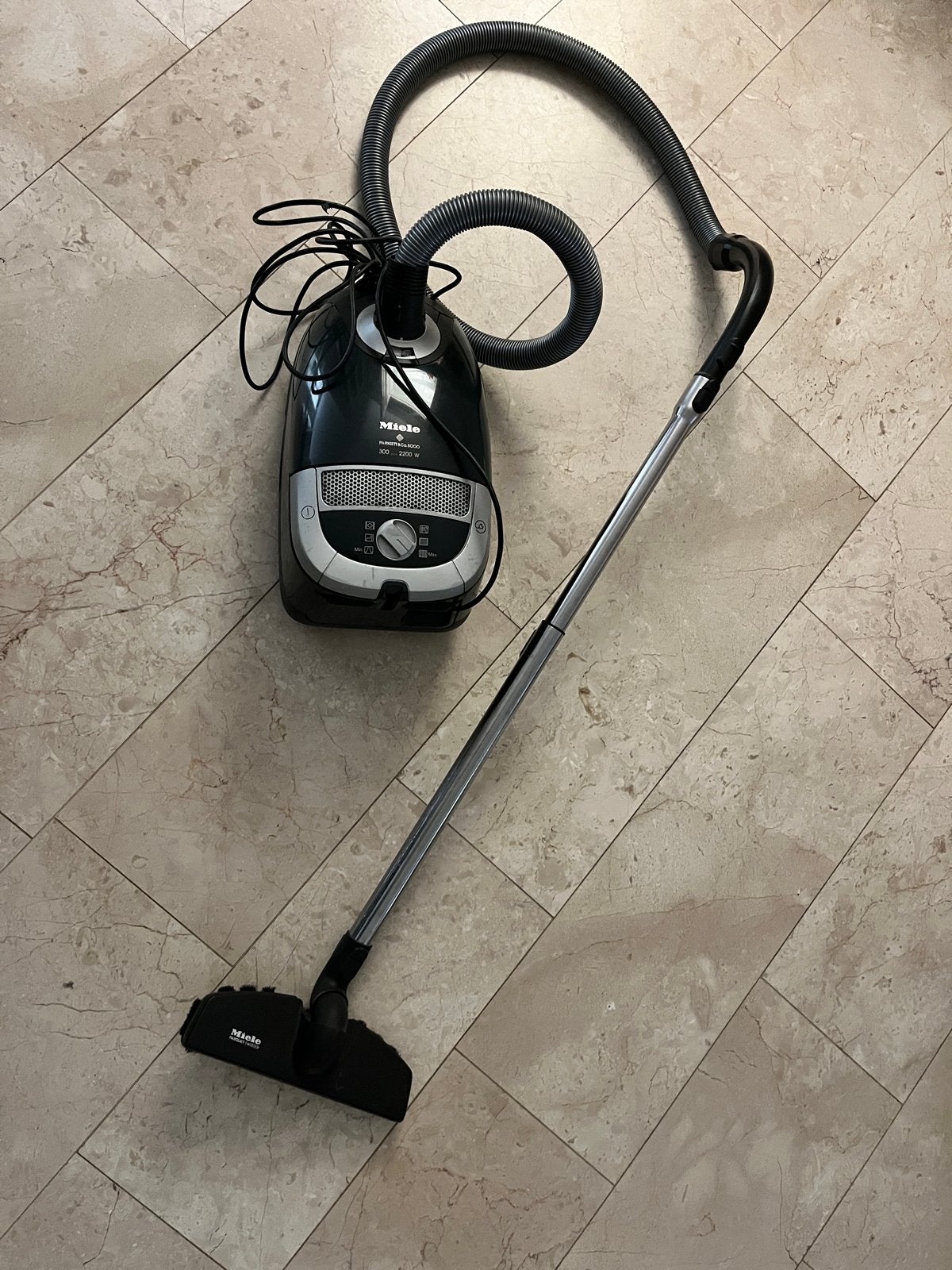 Miele Parkett & Co 5000 Sledestofzuiger 300-2200W, Witgoed en Apparatuur, Gebruikt, Miele, 2000 watt of meer, Ophalen