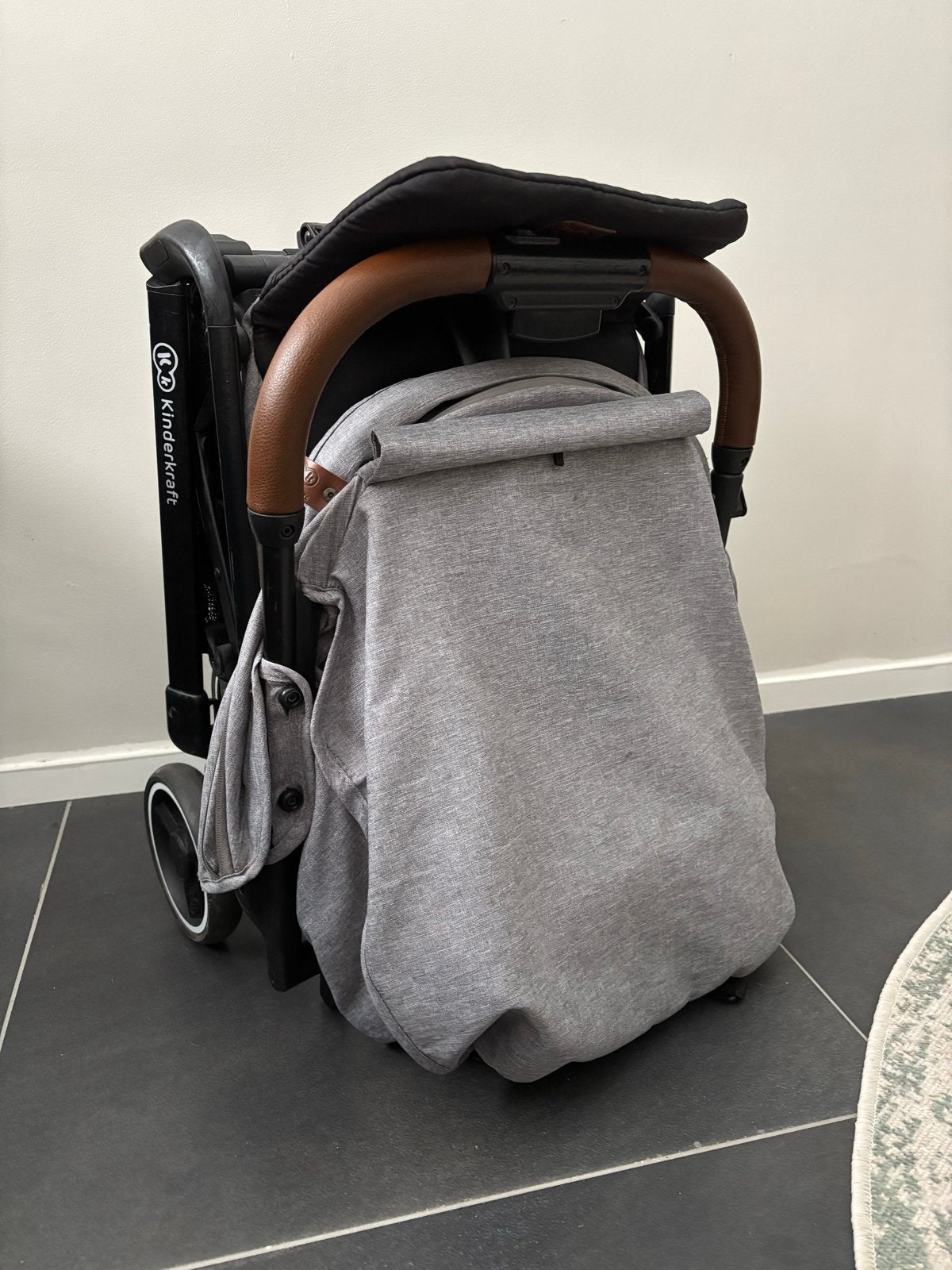 Kinderkraft Nubi grey Buggy - Compact en Lichtgewicht, Kinderen en Baby's, Kinderwagens en Combinaties, Ophalen, Gebruikt, Kinderwagen