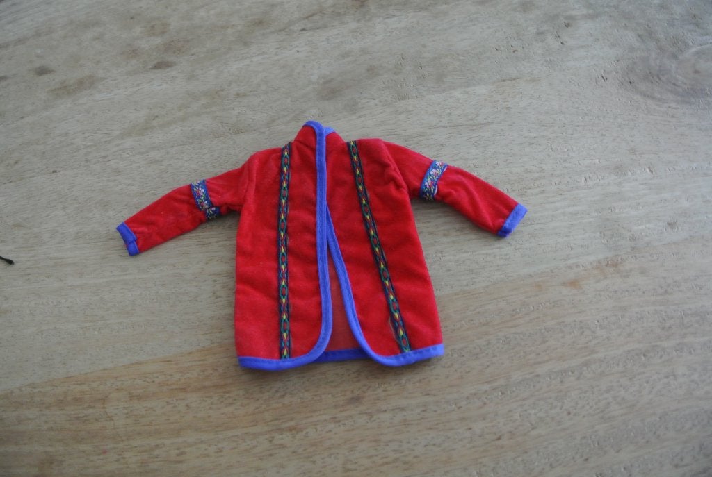 Barbie Kleertjes Benneton/ nr 26, Verzamelen, Poppen, Ophalen of Verzenden, Zo goed als nieuw, Kleertjes