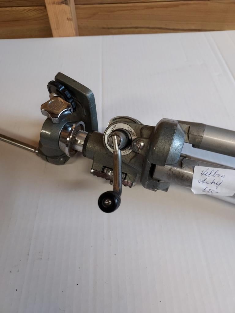 Velbon statief, Ophalen of Verzenden, Gebruikt, Minder dan 150 cm, Driepoot