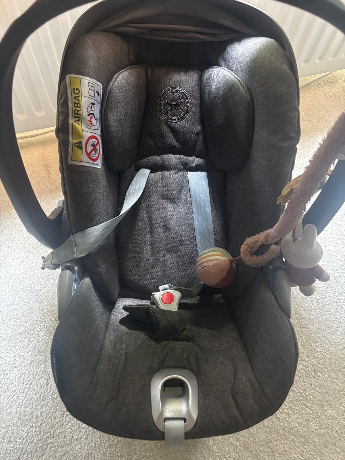 Cybex Aton 5 autostoel - Zo goed als nieuw, Ophalen of Verzenden