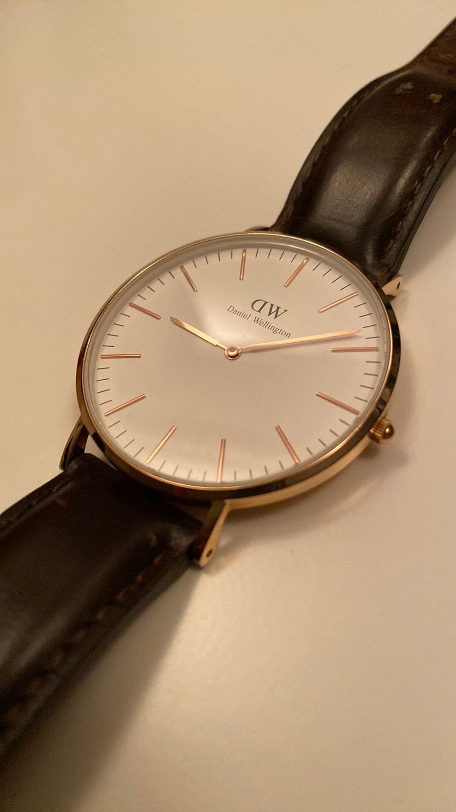 Daniel Wellington Classic 40 mm horloge, Overige merken, Leer, Polshorloge, Ophalen of Verzenden