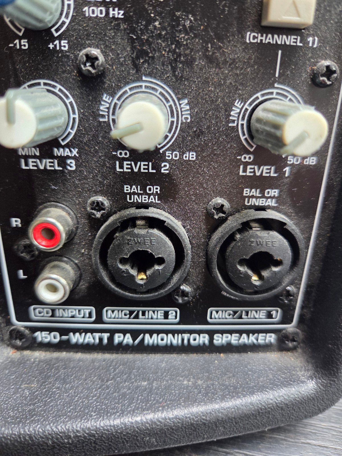 Behringer Eurolive B205D PA/Monitor Speaker, Ophalen of Verzenden, Gebruikt, Minder dan 500 watt, Monitor(versterker)