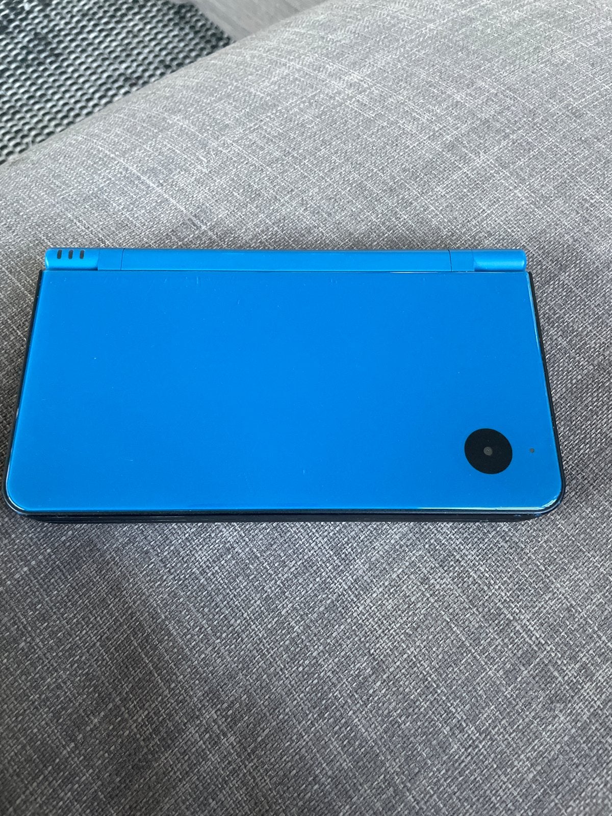 Nintendo DSi XL - Blauw (zonder oplader), Spelcomputers en Games, Spelcomputers | Nintendo DS, Ophalen of Verzenden, Gebruikt