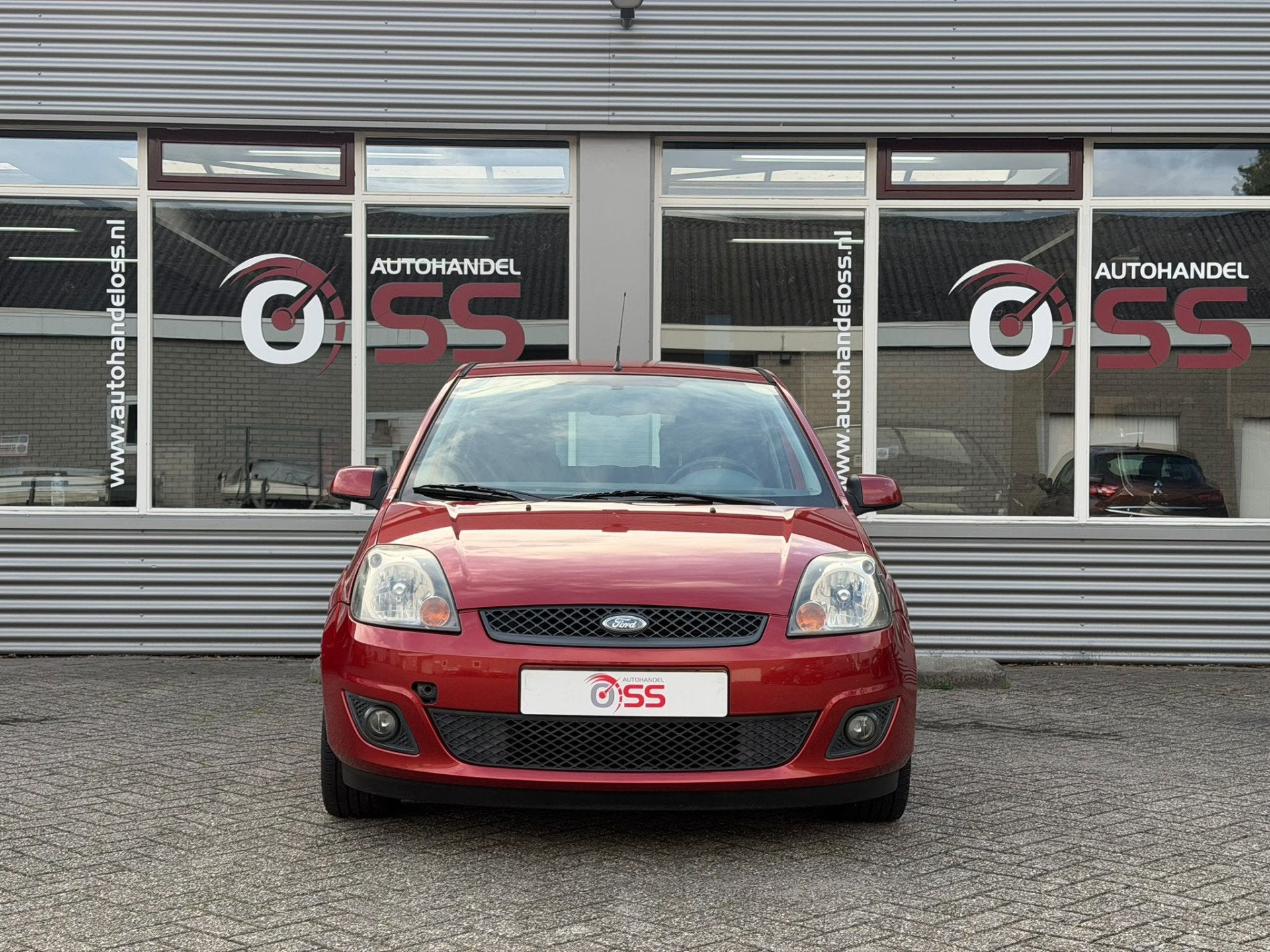 Ford Fiesta 1.3-8V Futura AIRCO LMV 09-27 APK (bj 2006), 1299 cc, Origineel Nederlands, Bedrijf, Handgeschakeld