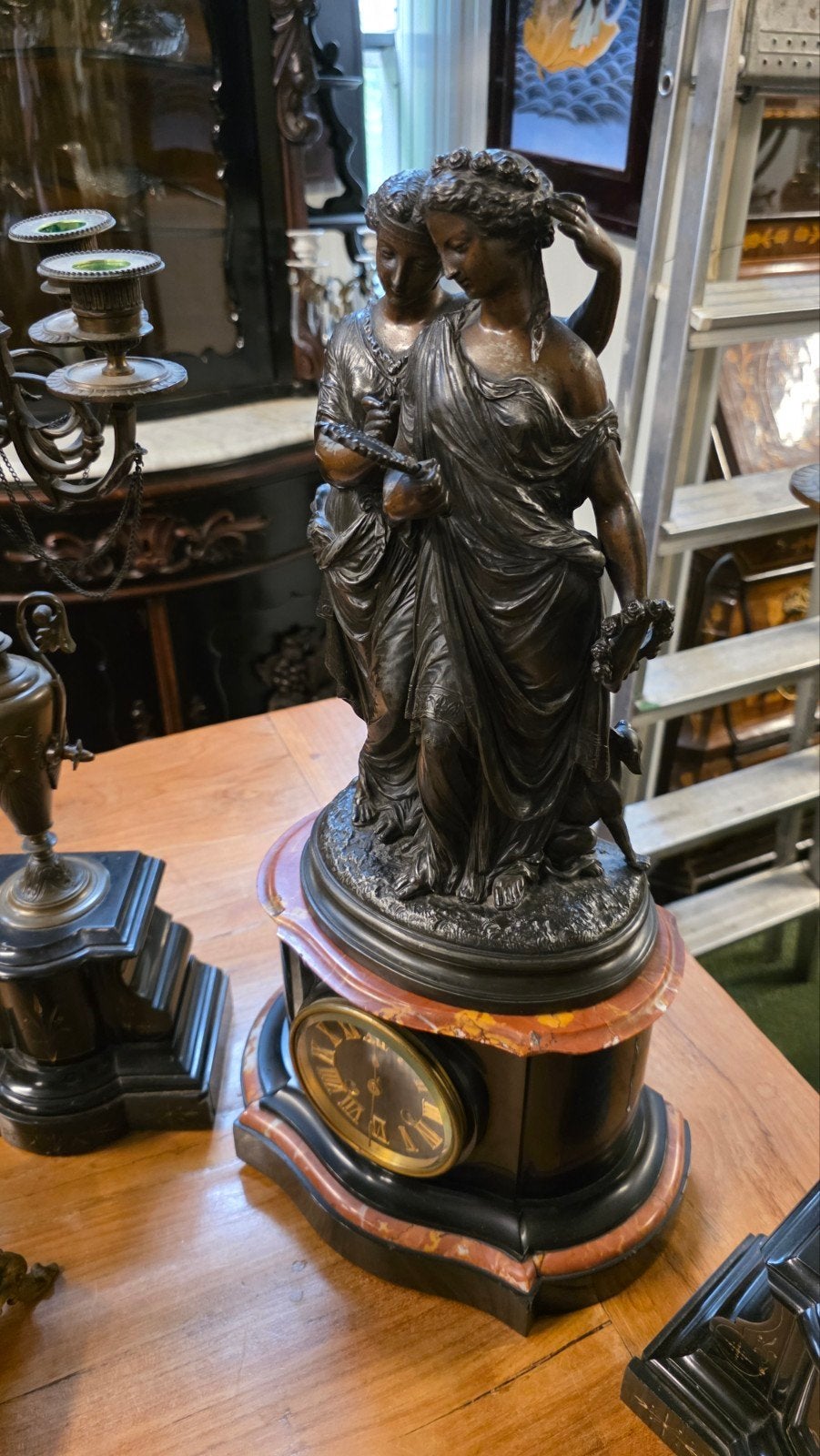 Groot antiek bronzen klokkenstel € 300l, Ophalen, Koper of Brons