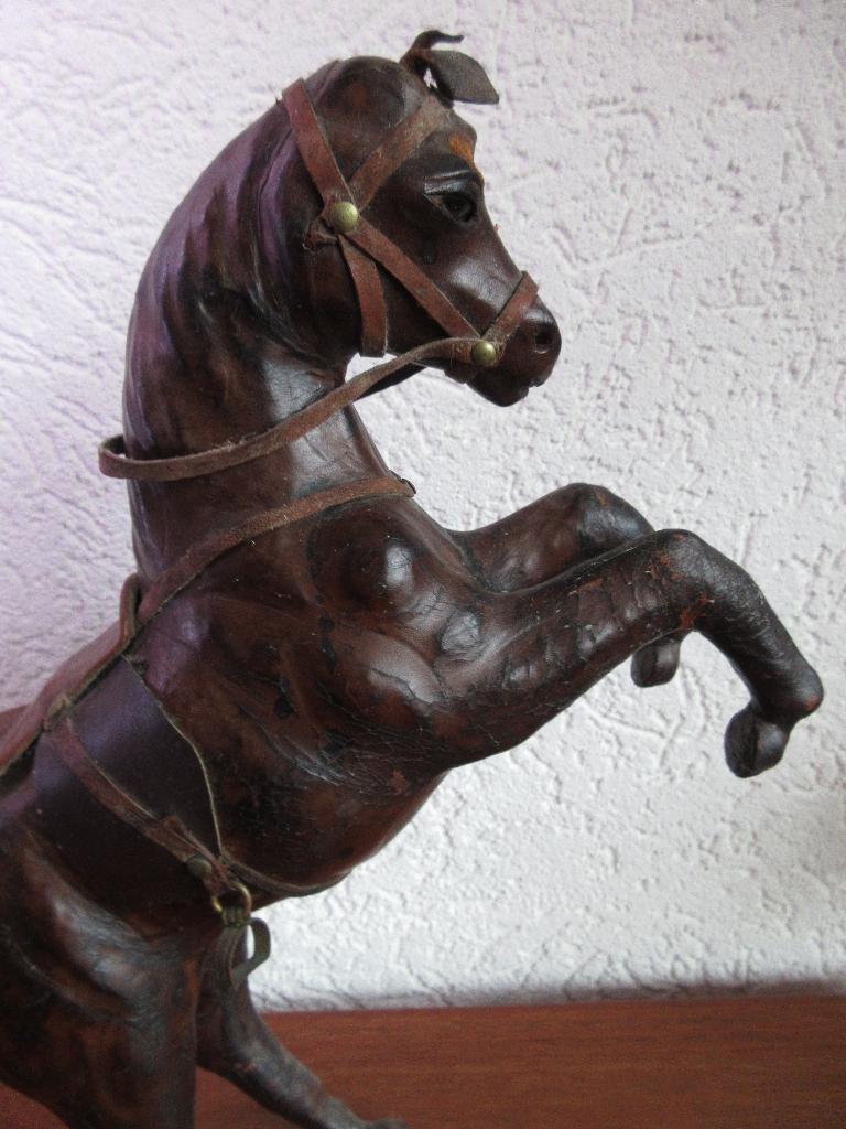 Vintage paard van leer, Ophalen of Verzenden, Gebruikt, Dier