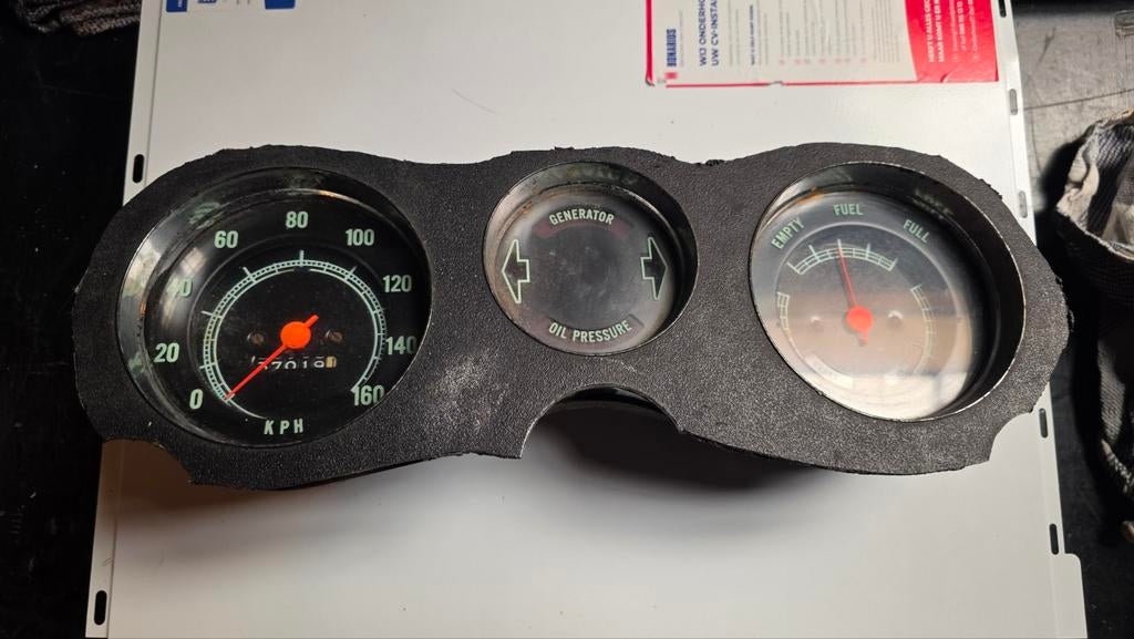 Dashboard cluster Chevrolet C10 werkt maar mist onderdelen, Ophalen of Verzenden, Gebruikt, Chevrolet