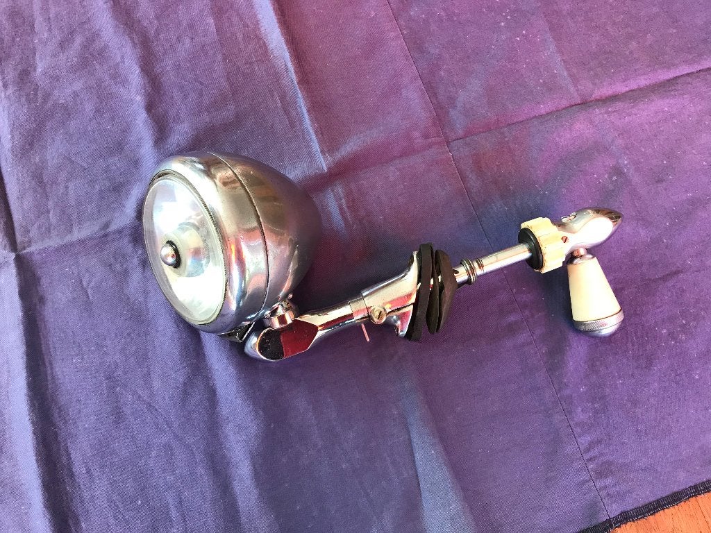 Oud zoeklicht voor Oldtimer, Ophalen of Verzenden