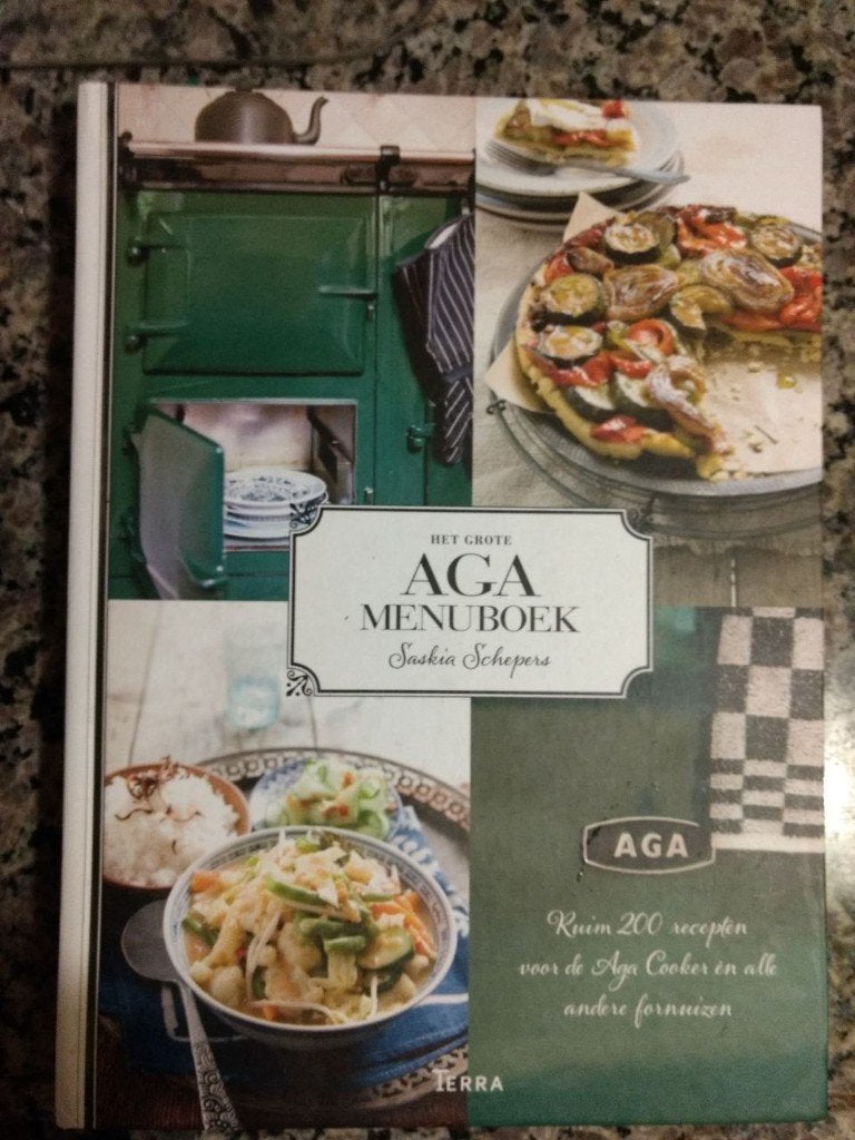 Het grote Aga menuboek Saskia Schepers € 40, Ophalen of Verzenden, Nieuw, Nederland en België