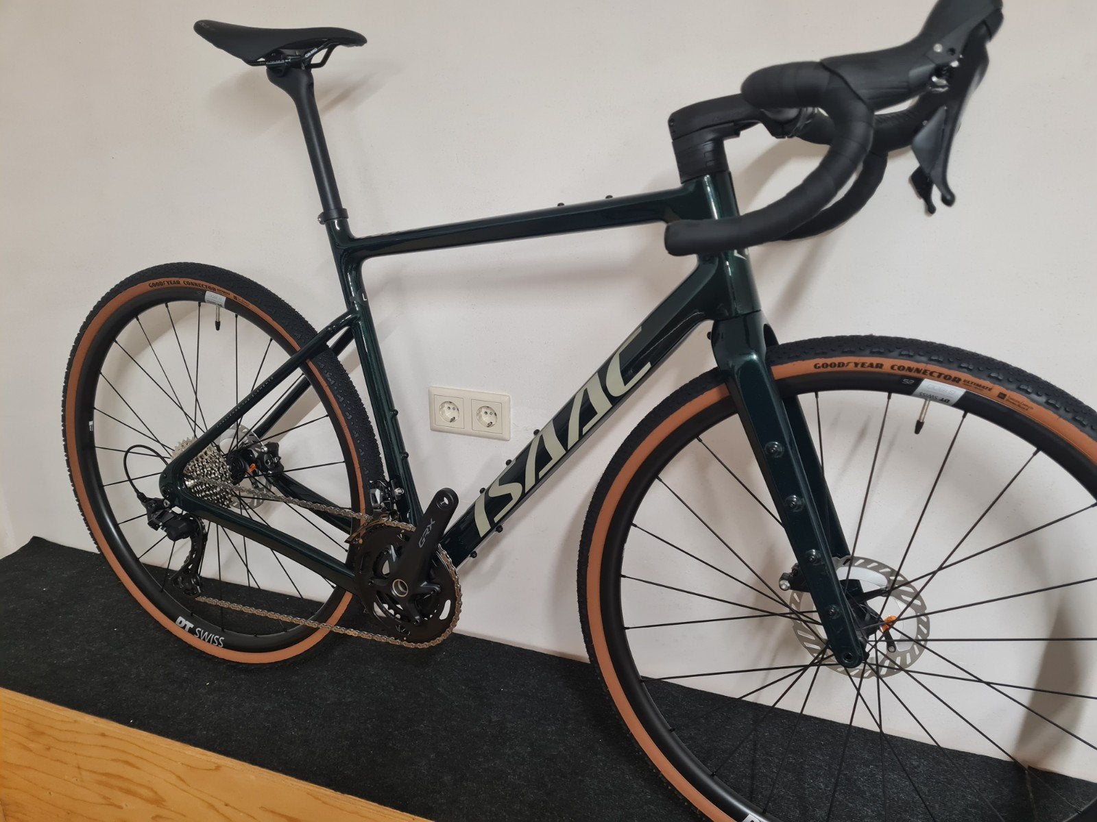 gravel seizoen! sale Isaac Torus M en L zie info, Ophalen, Overige typen, Nieuw, X