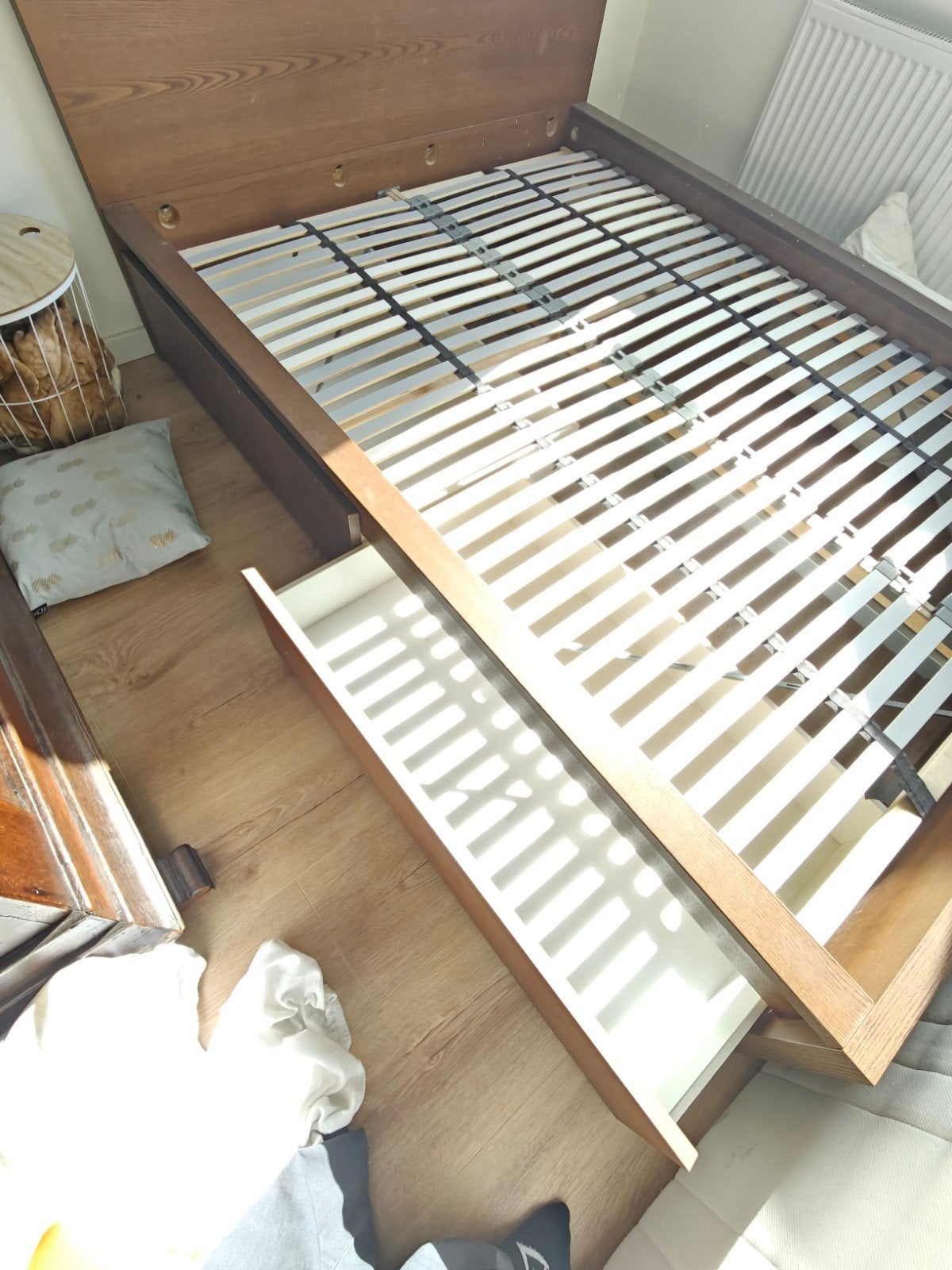 Tweepersoonsbed MALM 140X200 met lades - zo goed als nieuw, Ophalen, Bruin, Tweepersoons, 140 cm