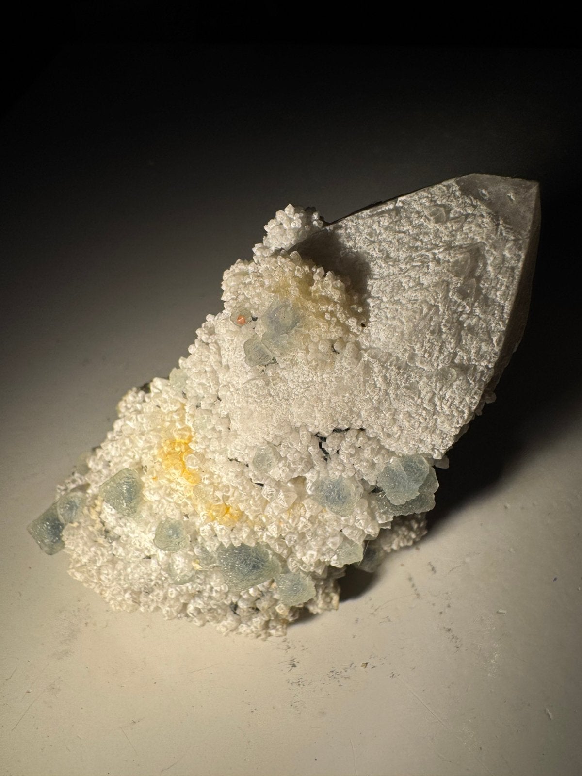 Kaarskwarts met fluoriet, Ophalen of Verzenden, Mineraal