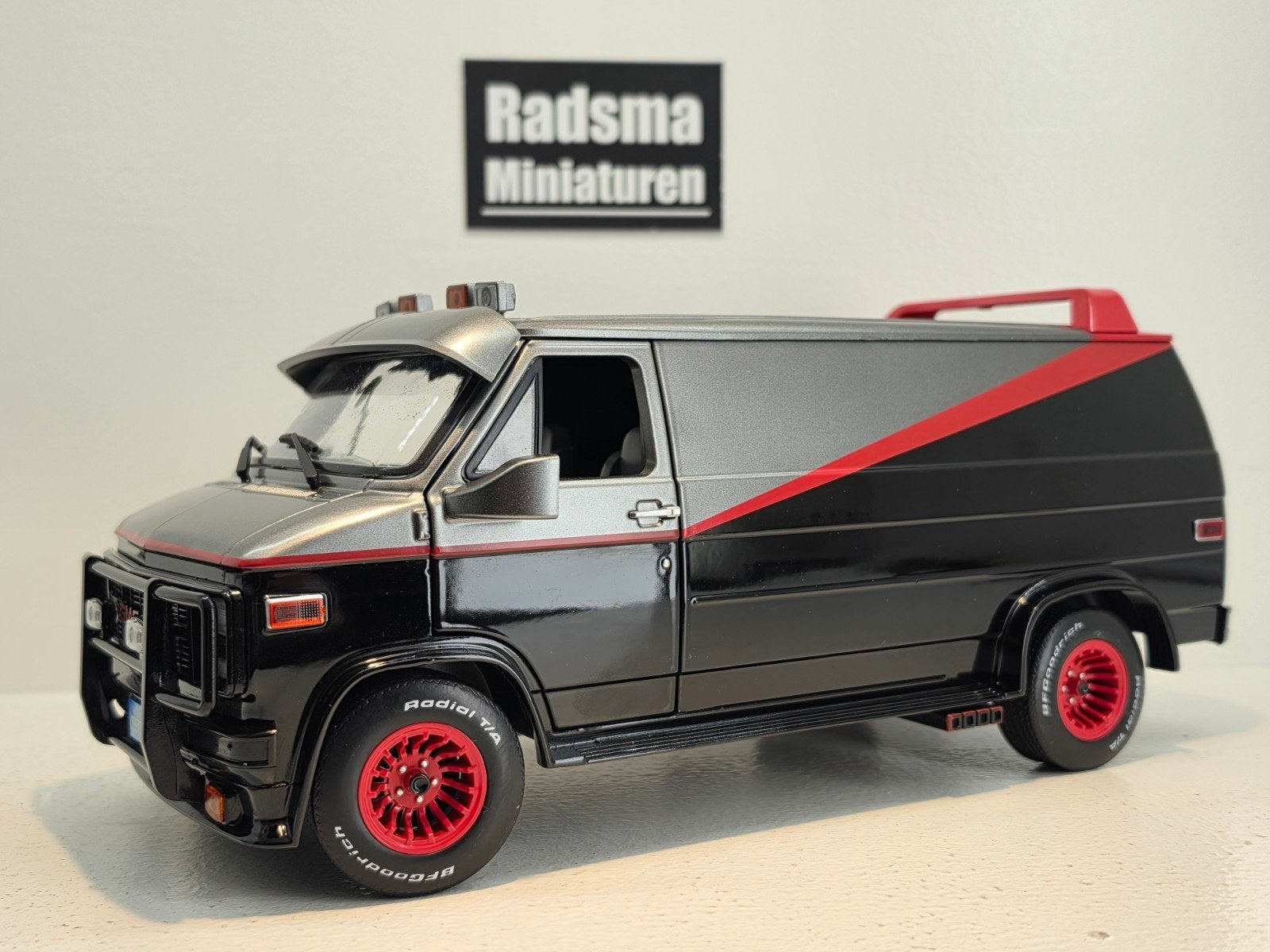 1982 GMC Vandura " The A-Team " 1:18 Greenlight, Auto, Nieuw, Ophalen of Verzenden
