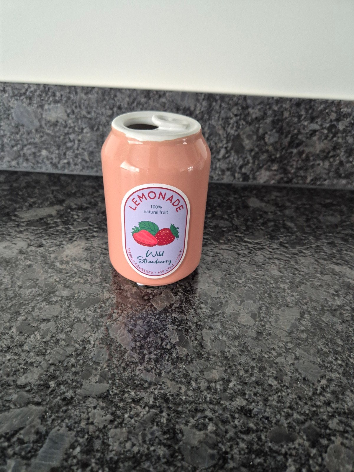 Kersten - Blikje Lemonade Aardbei Vaasje, Huis en Inrichting, Woonaccessoires | Vazen, Ophalen of Verzenden, Overige kleuren, Glas