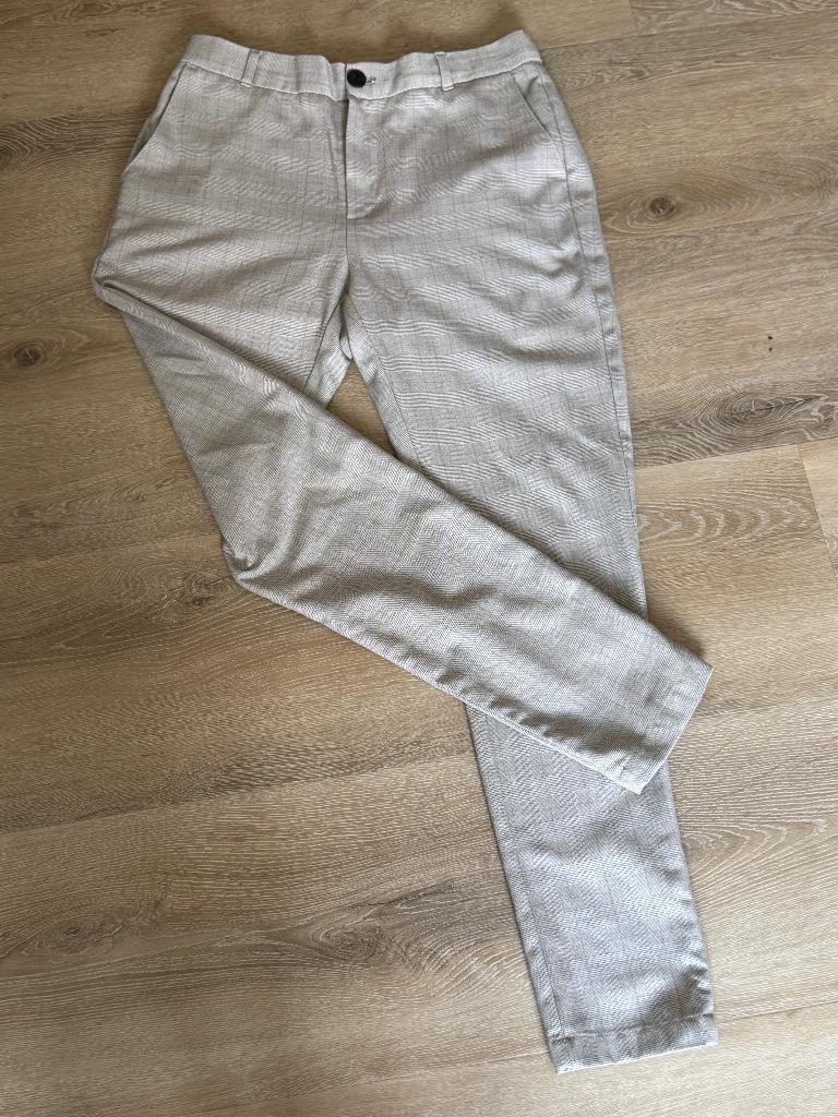 Daily Aesthetikz. Broek. Ruit. Maat M., Kleding | Heren, Maat 48/50 (M), Beige, Ophalen of Verzenden, Zo goed als nieuw