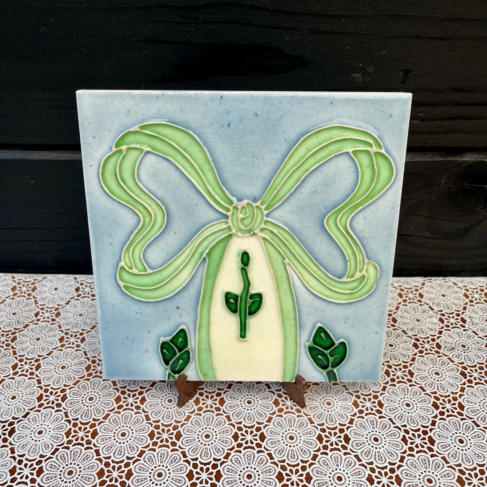 Antieke Art Nouveau /Jugendstil Tegel – Majolica Japan strik, Ophalen of Verzenden