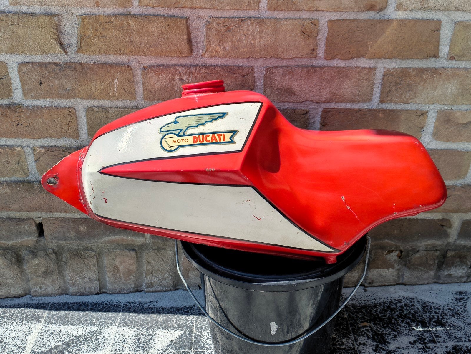 Ducati 50 SL/2 Tank, Fietsen en Brommers, Brommeronderdelen | Oldtimers, Ophalen of Verzenden, Zo goed als nieuw, Tank, Overige merken