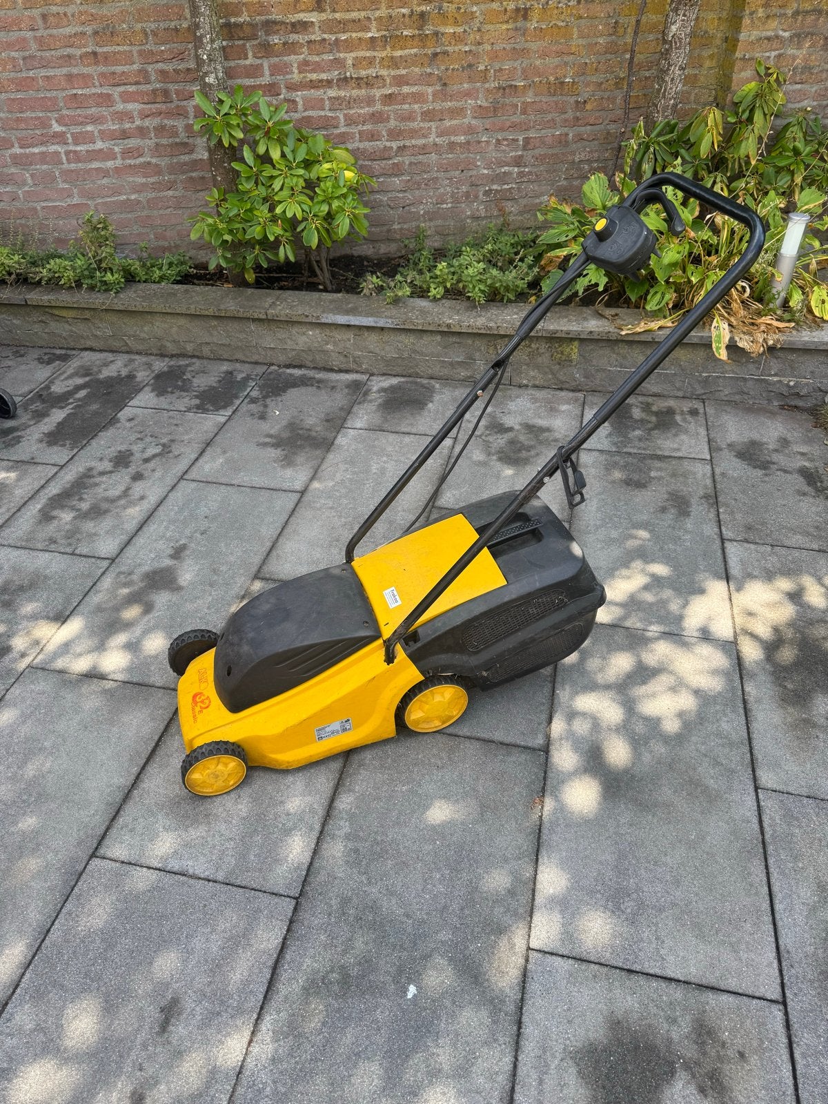 Grasmaaier Alko 32e Classic - Compact en Efficiënt, Tuin en Terras, Ophalen, Cirkelmaaier, Gebruikt, Elektrische grasmaaier