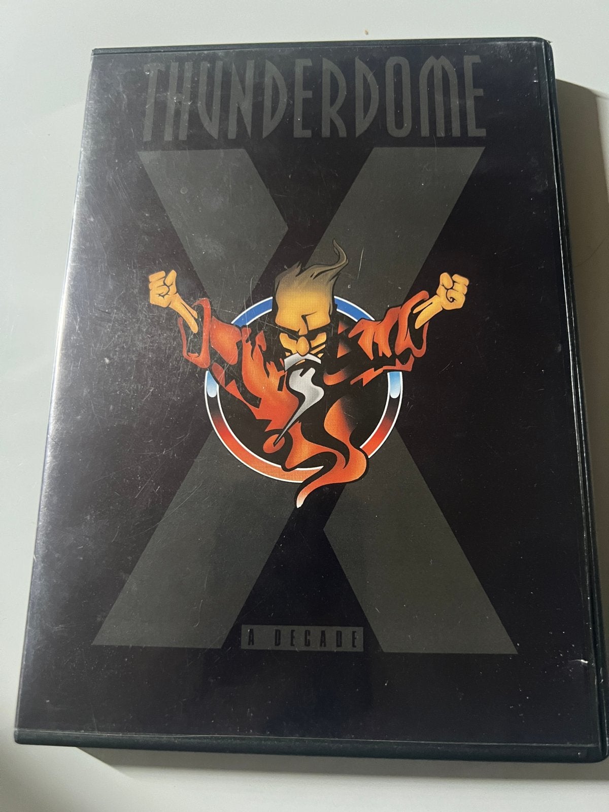 Thunderdome X: A Decade DVD - Hardcore Gabber Classics, Vanaf 16 jaar, Nederlands, Ophalen of Verzenden, Zo goed als nieuw