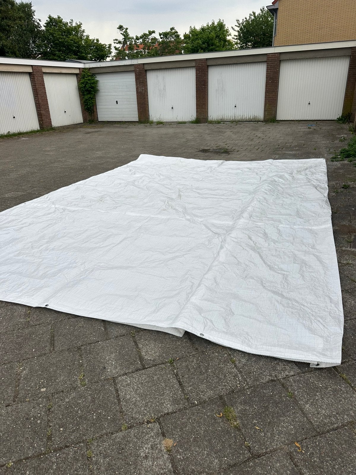 Goed en stevig zeil met  ringen van 6x8 m, Ophalen, Gebruikt, 15 m² of meer, Zeil