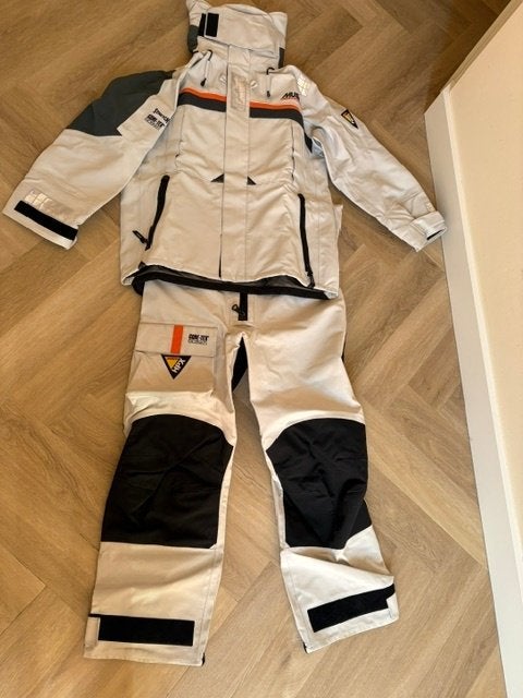 sport zeilen, Alle leeftijden, Zo goed als nieuw, Overige sporten, Ophalen