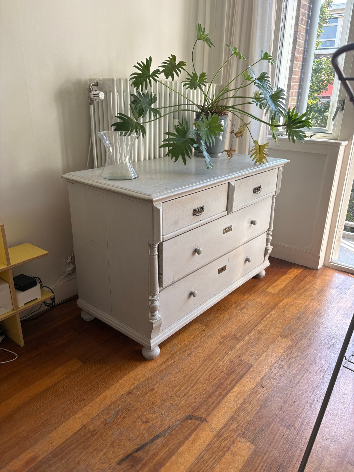 Vintage dressoir met 3 lades, ook te gebruiken als commode, Ophalen