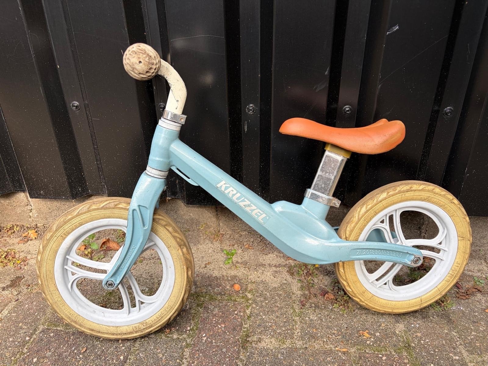 Kruzzel Loopfiets - Perfect voor de eerste stapjes, Ophalen, Gebruikt, Loopfiets
