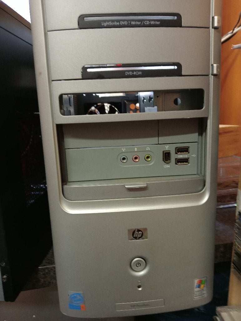 pc kast, Computers en Software, Ophalen of Verzenden, Gebruikt