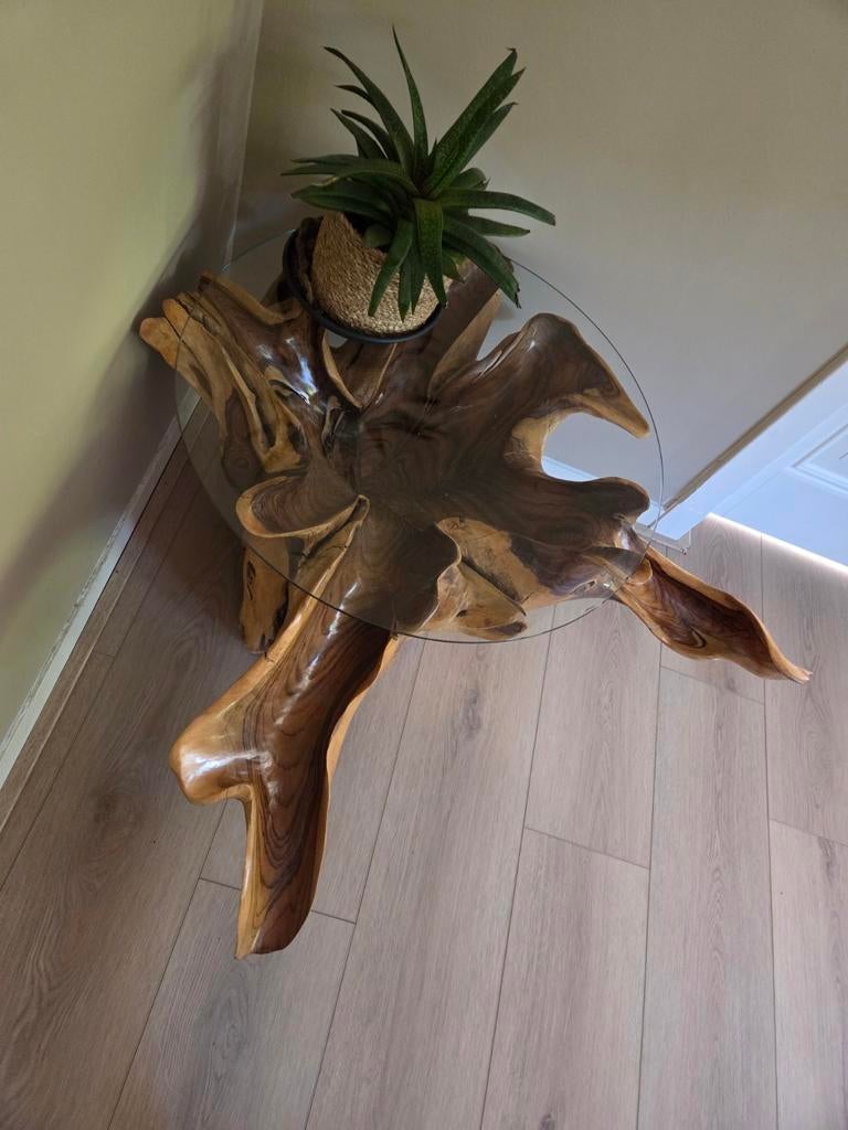 Unieke Balinese boomstam salontafel met glazen blad, Ophalen, Gebruikt, 50 tot 100 cm, Glas