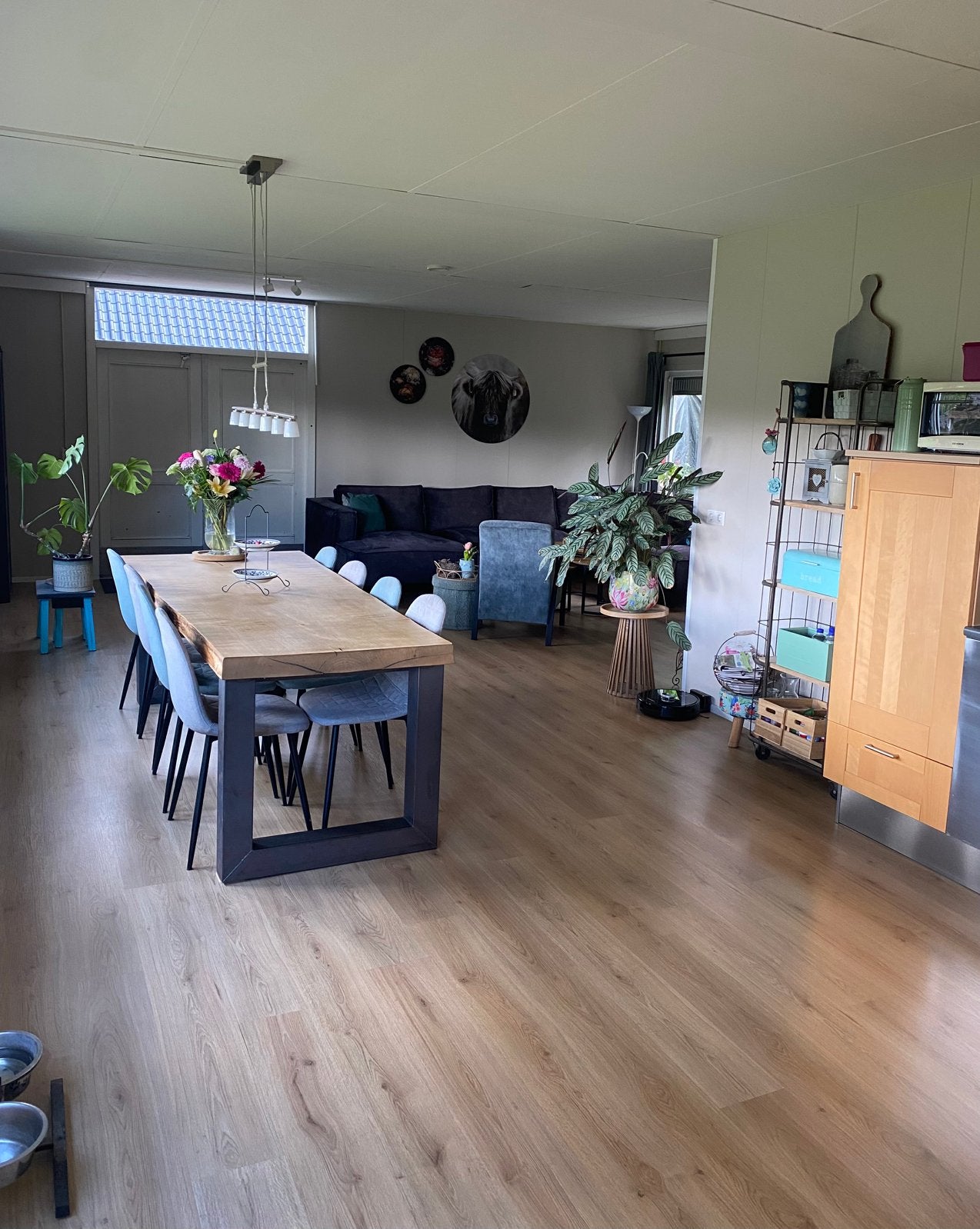 Ruime en moderne gerenoveerde woonunit van ca. 145m2, Ophalen, Zo goed als nieuw