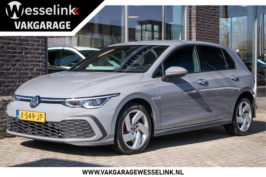 Volkswagen Golf 1.4 eHybrid GTE 245pk | Navigatie | HUD | Ap, 12 maanden, Stof, Gebruikt, 4 cilinders