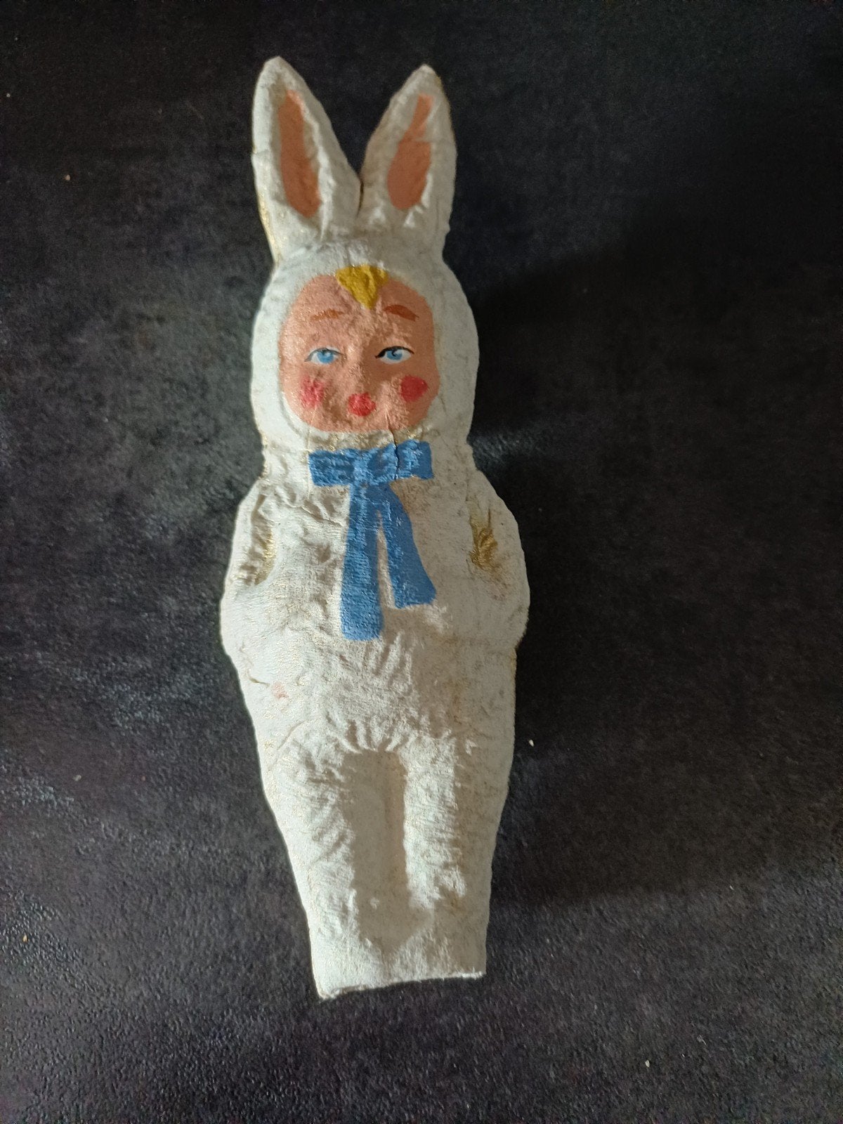Uniek antieke Paas Haasje van papier mache, Verzenden