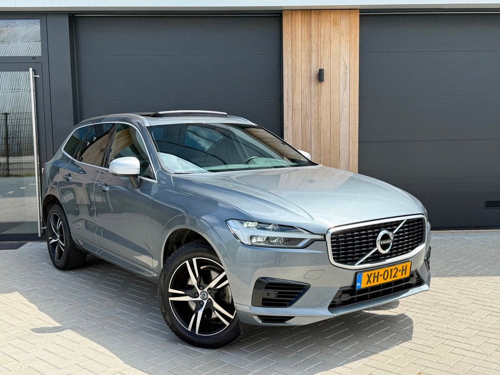 Volvo XC60 2.0 T8 Twin Engine AWD R-Design PANO|BTW|LEER|TRE, Auto's, Volvo, Automaat, Gebruikt, 4 cilinders, 1969 cc